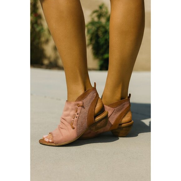 Miz Mooz Celia Leather Open Toe Sandals Blush Pink Size EU 38 US 7.5 - Picture 10 of 10